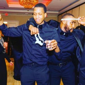 Meet your Posher, Dontae